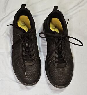 unisex sneakers